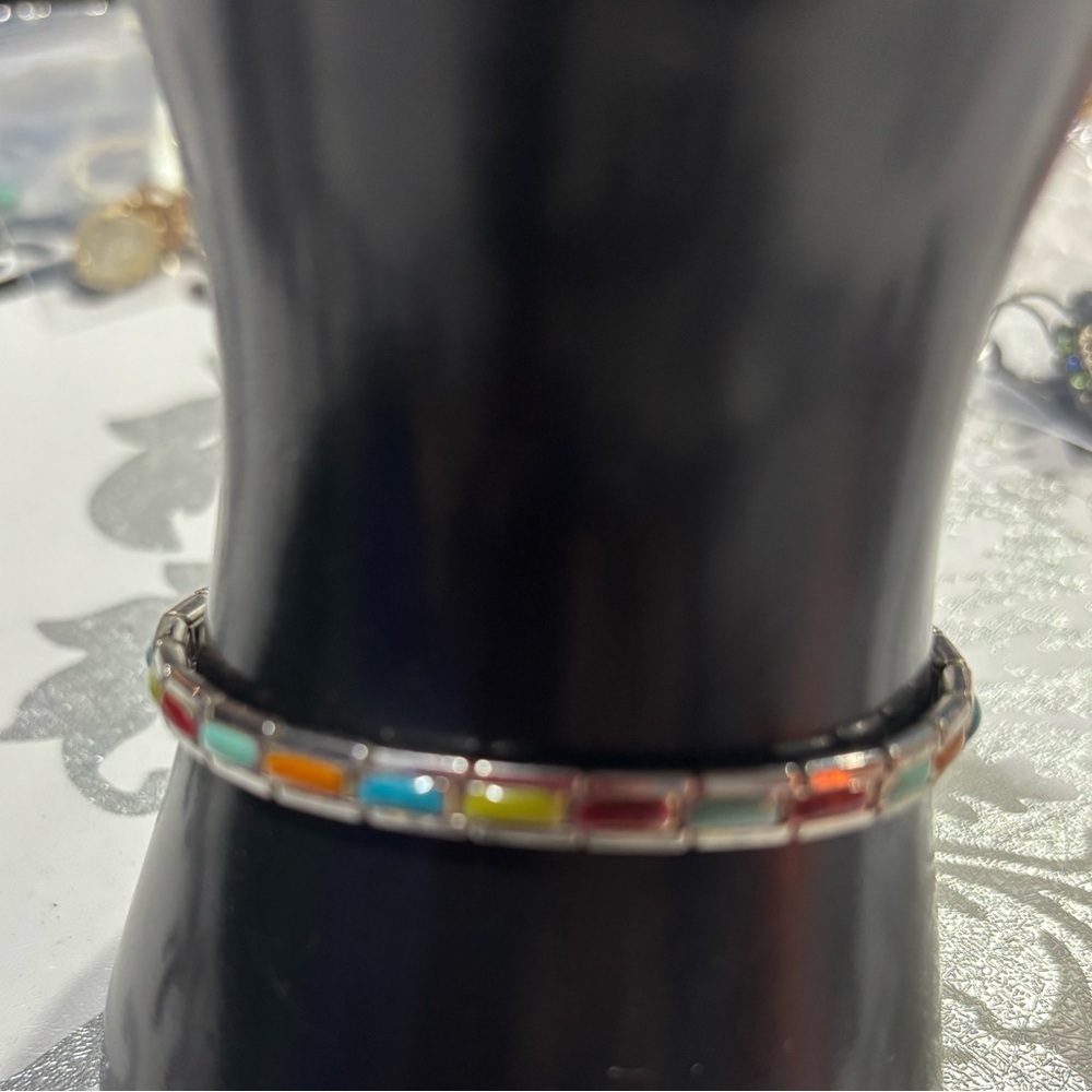 Retro Native Style Multi Color Tile Beads on Silver Tone Metal Stretch Bracelet - Picture 2 of 4